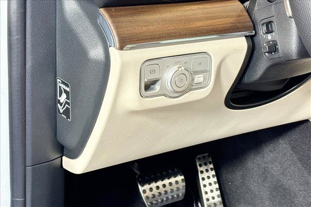 New 2026 Polar White Mercedes-Benz GLS 450 image 40