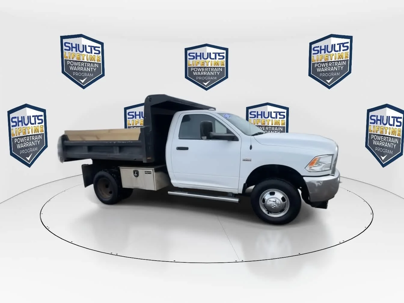 Used 2016 Bright White Clearcoat Ram Tradesman image 3