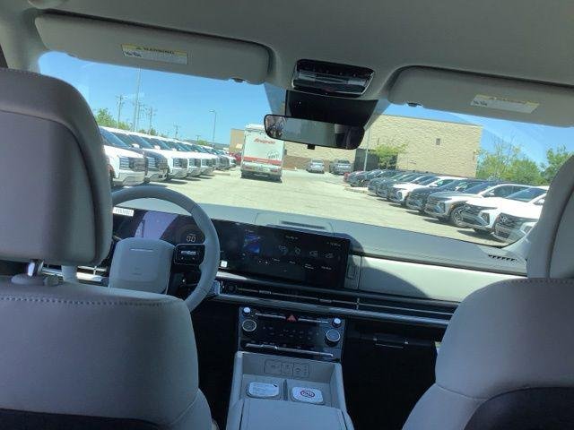 New 2026 Phantom Black Hyundai SEL image 27