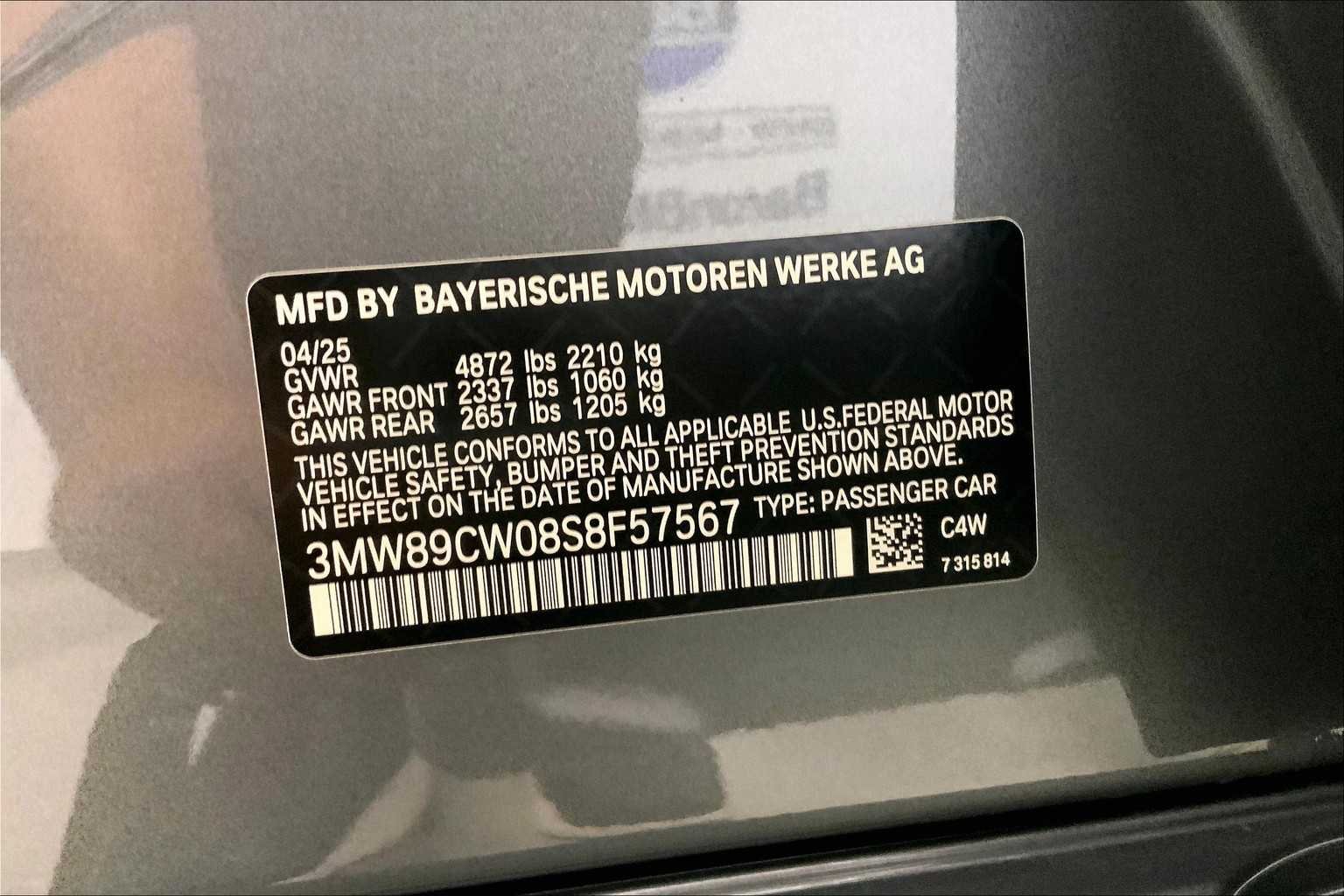 2025 BMW 3 Series 330i - Photo 21