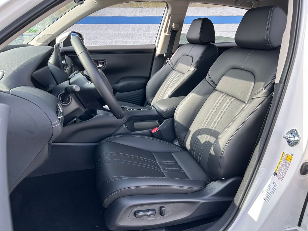 2026 Honda HR-V EX-L - Photo 17