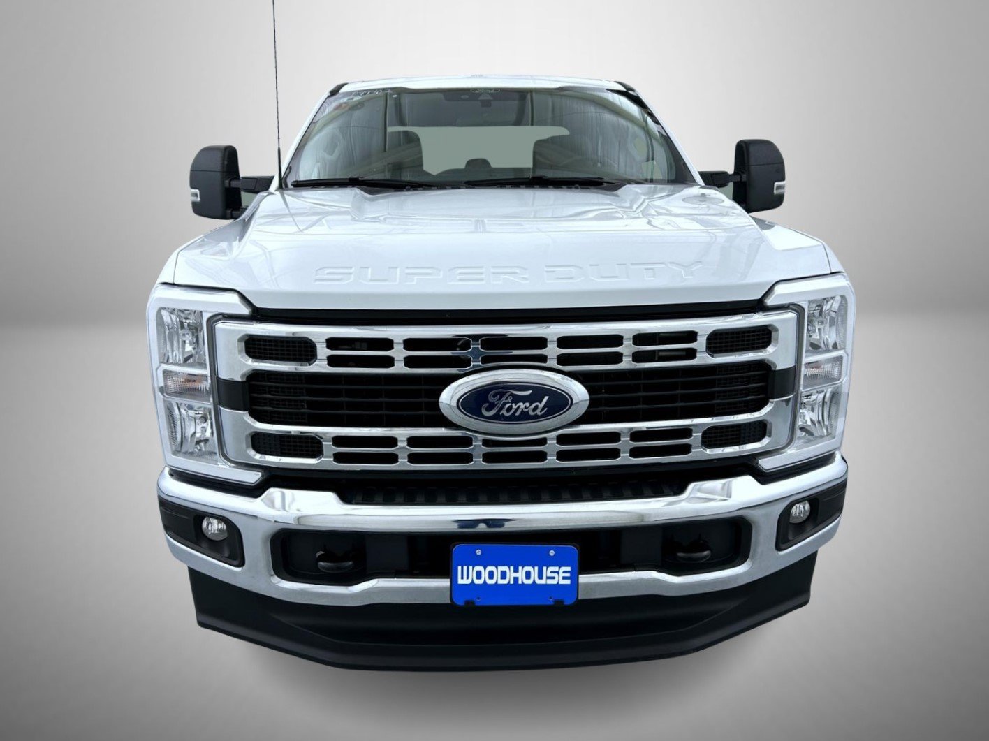 Used 2025 White Ford XLT image 2