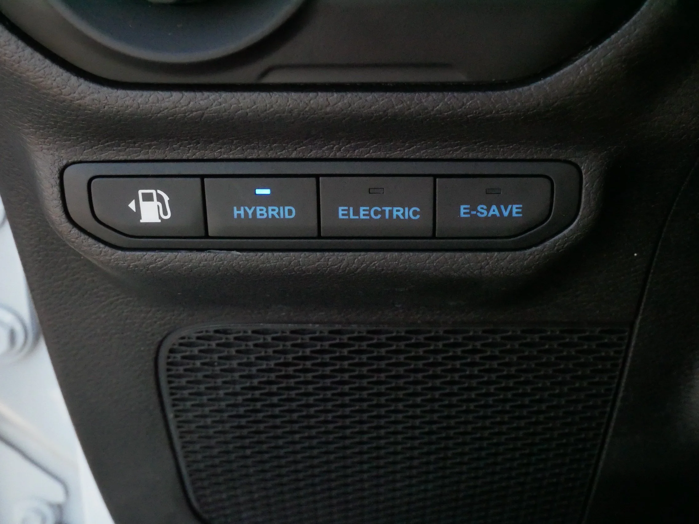Used 2023 Bright White Clearcoat Jeep Willys image 28