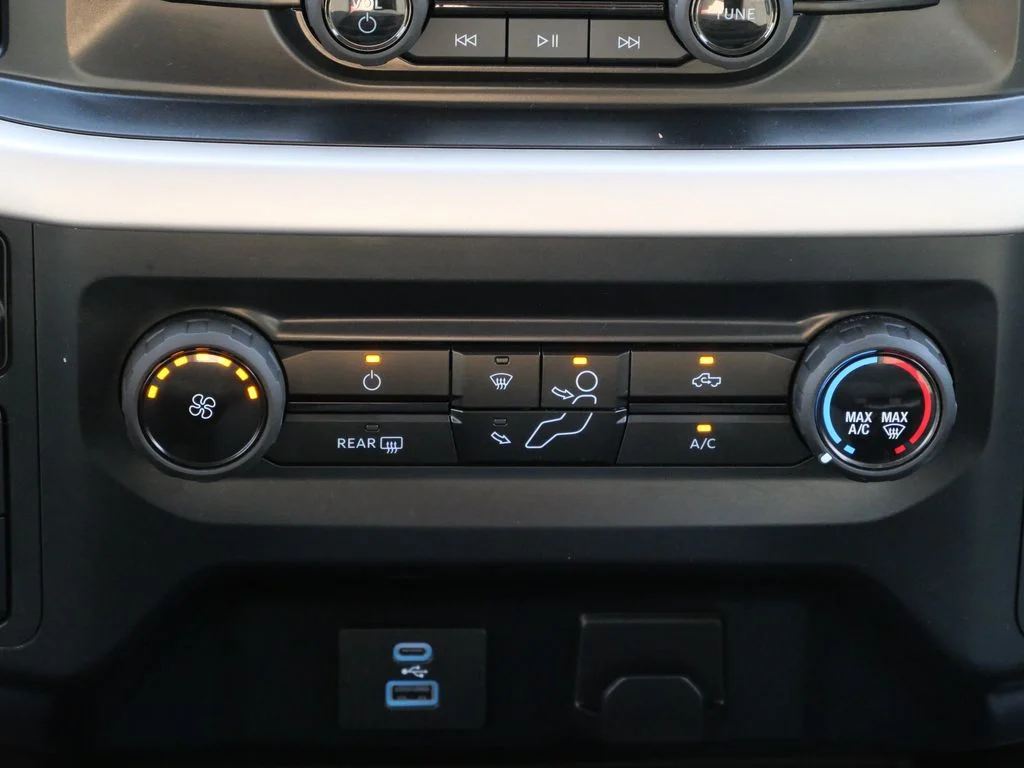 2023 Ford F-150 XLT - Photo 18