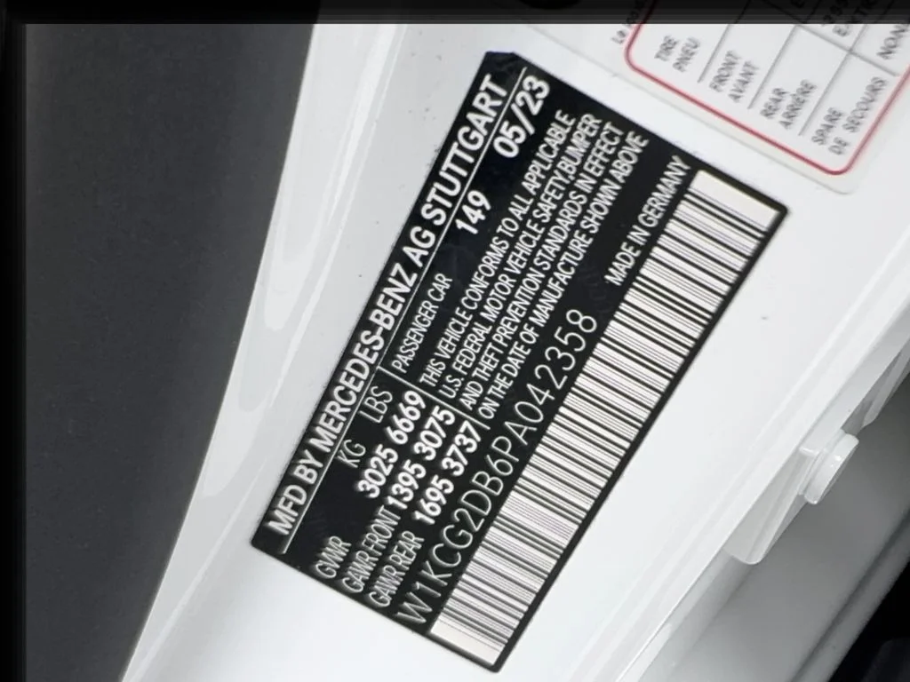 Used 2023 White Mercedes-Benz 450 image 49