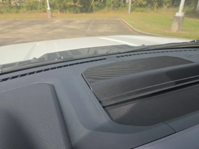 New 2026 Oxford White Ford XLT image 50