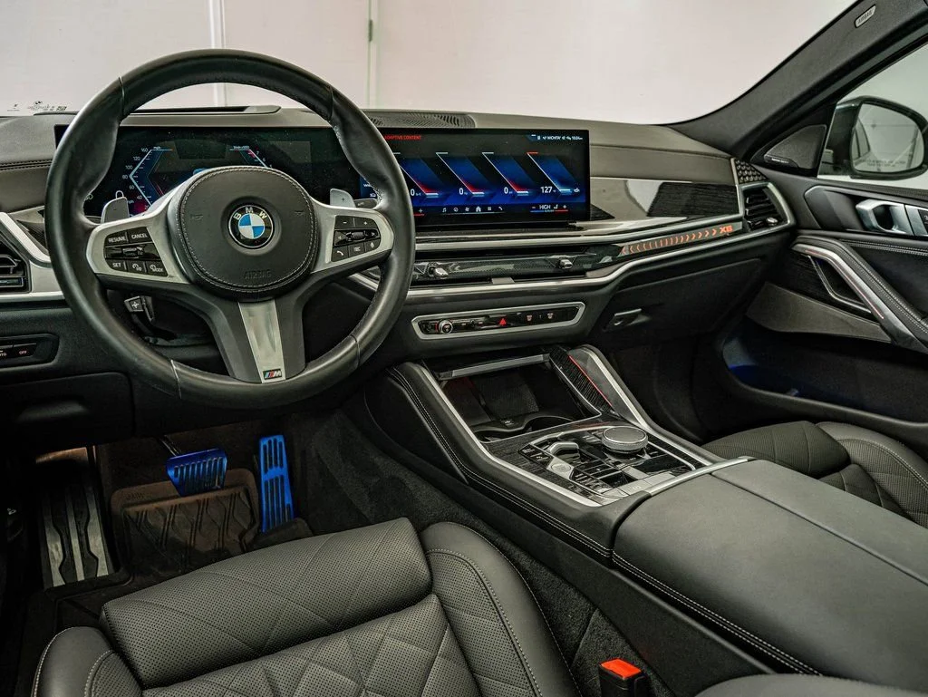 Used 2024 Brooklyn Gray Metallic BMW xDrive40i image 4