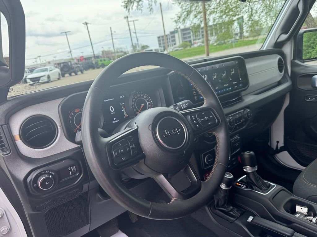 Used 2024 White Jeep Sport image 16