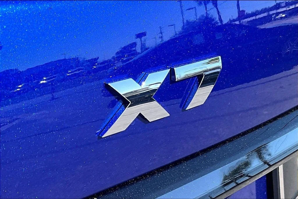New 2026 BMW X7 M60i 4D Sport Utility