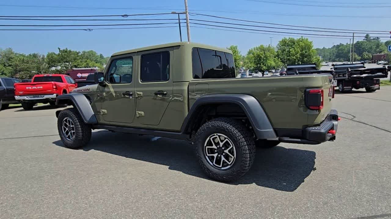 Used 2025 41 Jeep Rubicon image 3