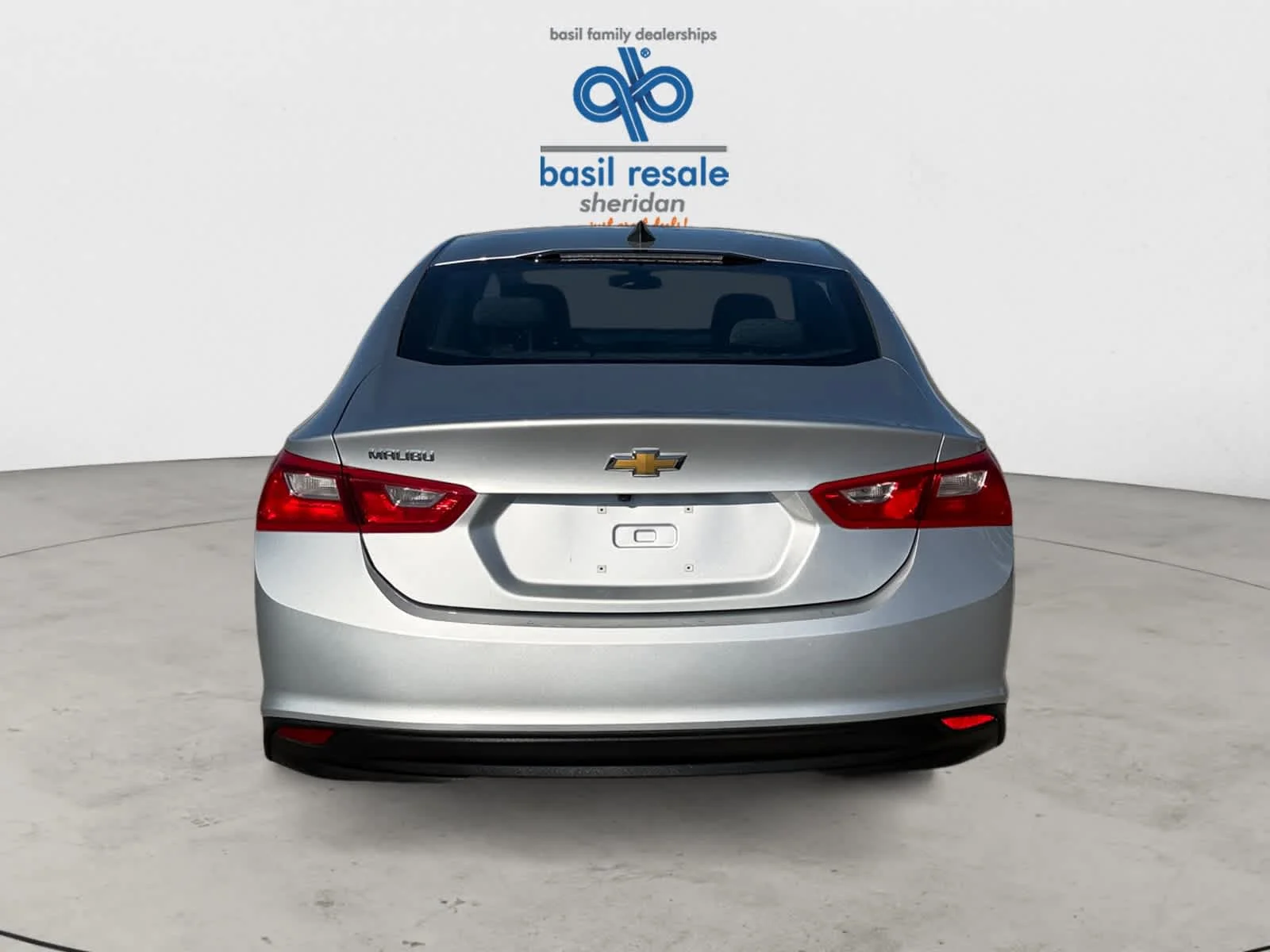 Used 2020 Silver Ice Metallic Chevrolet LS image 5