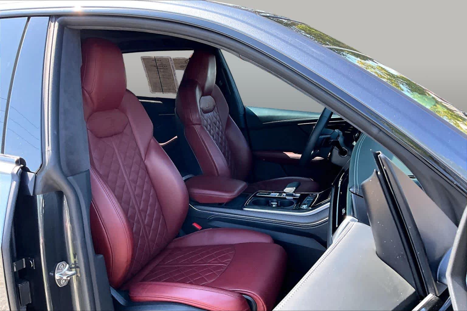Used 2024 DAYTONA GRAY PEARL EFFECT Audi Prestige image 9