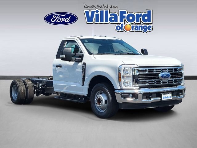 2026 Ford F-350 XL Regular Cab 169-In DRW's photo