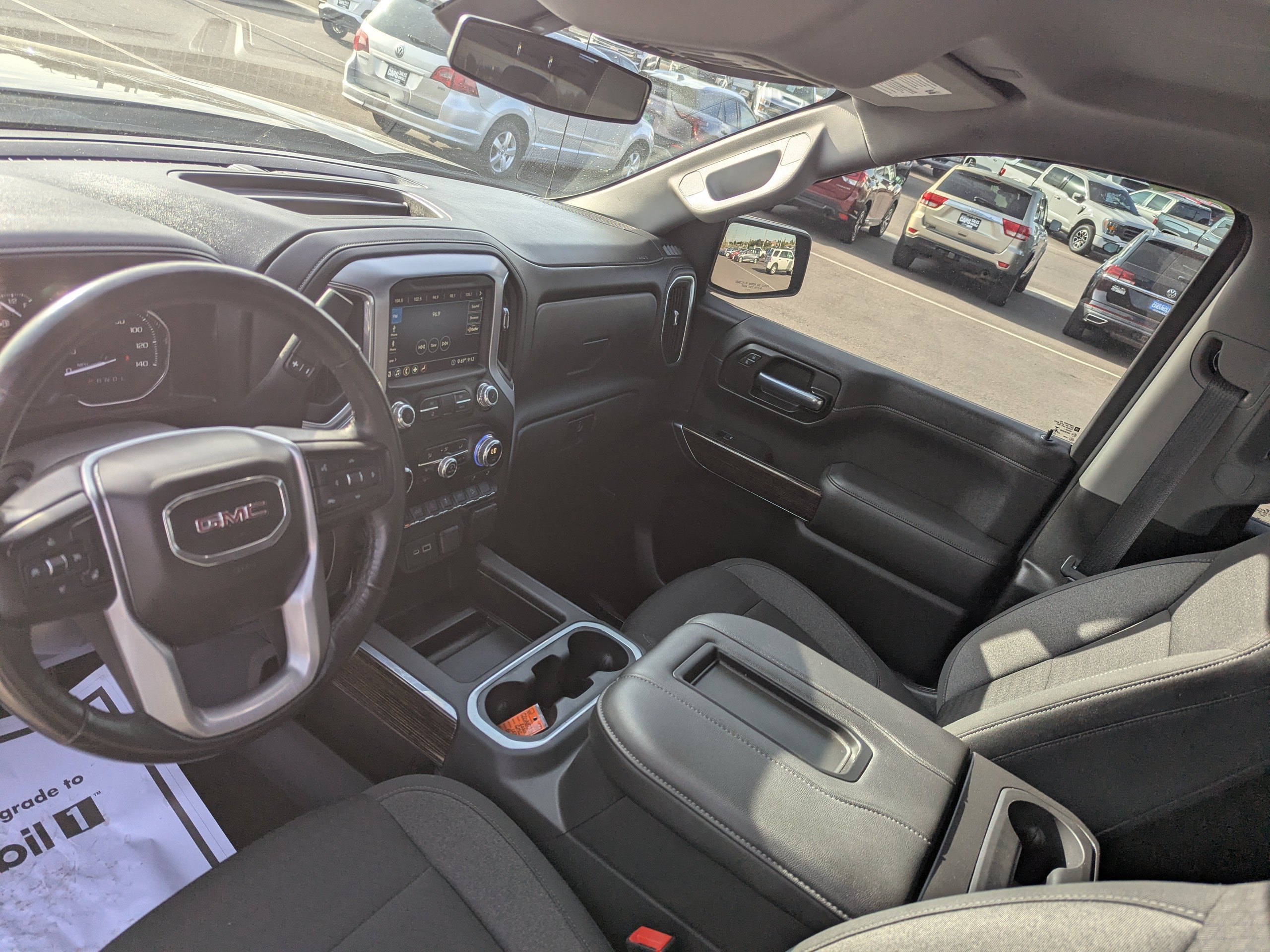 Used 2020 ONYX BLACK GMC Elevation image 13
