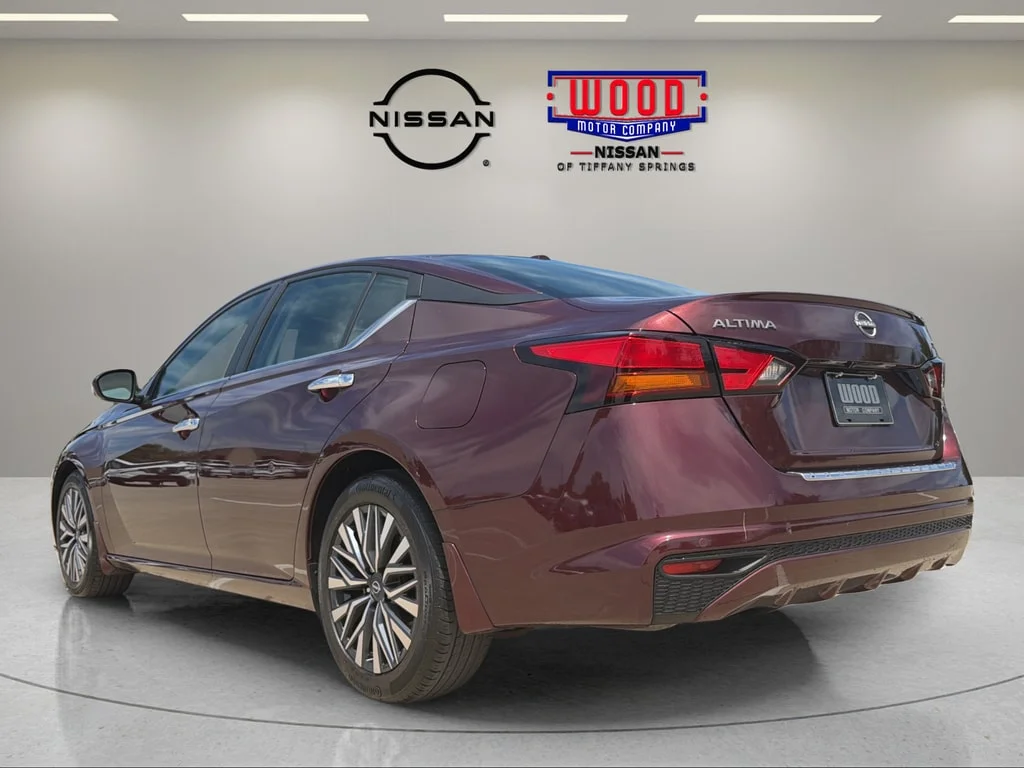 Certified Used 2023 Garnet Pearl Nissan 2.5 SV image 4