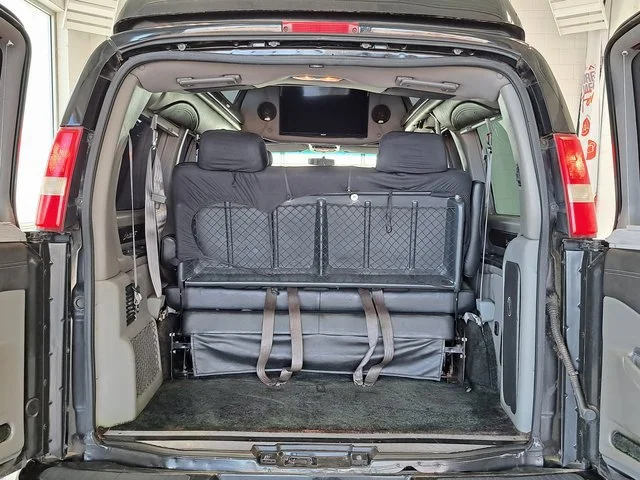 Used 2015 Black Chevrolet Work Van image 30