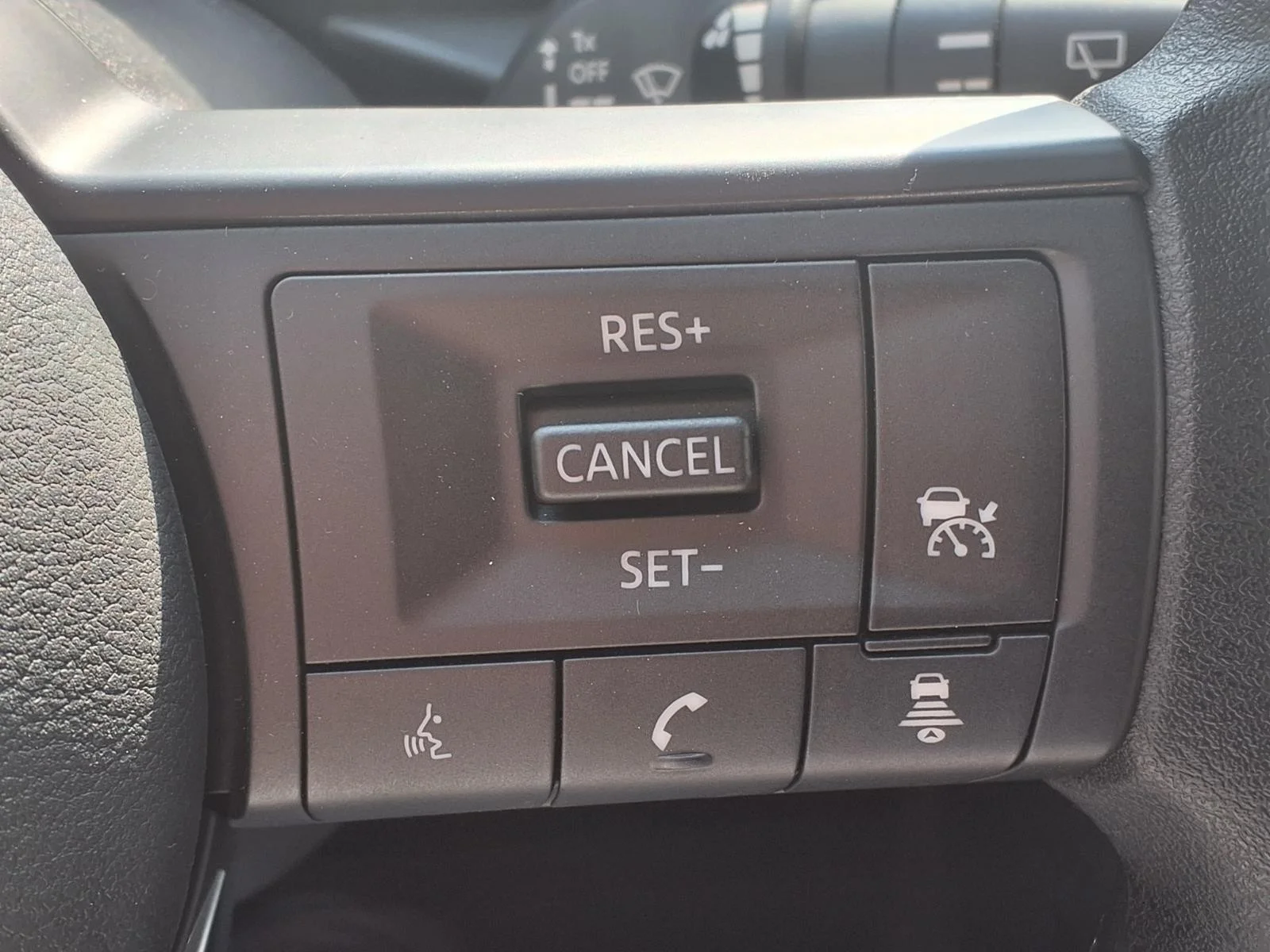 2026 Nissan Kicks SV White at Robbins Nissan