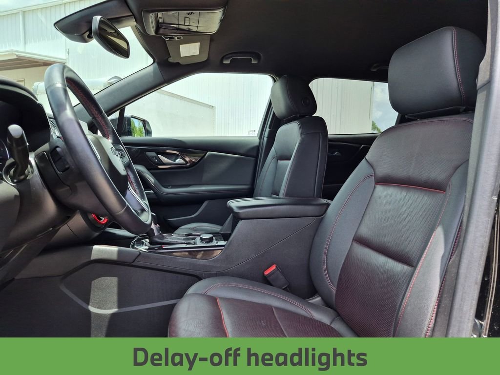 Used 2022 Black Chevrolet RS image 16