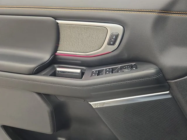 New 2026 Glacier Gray Metallic Tri-Coat Ford Tremor® image 43
