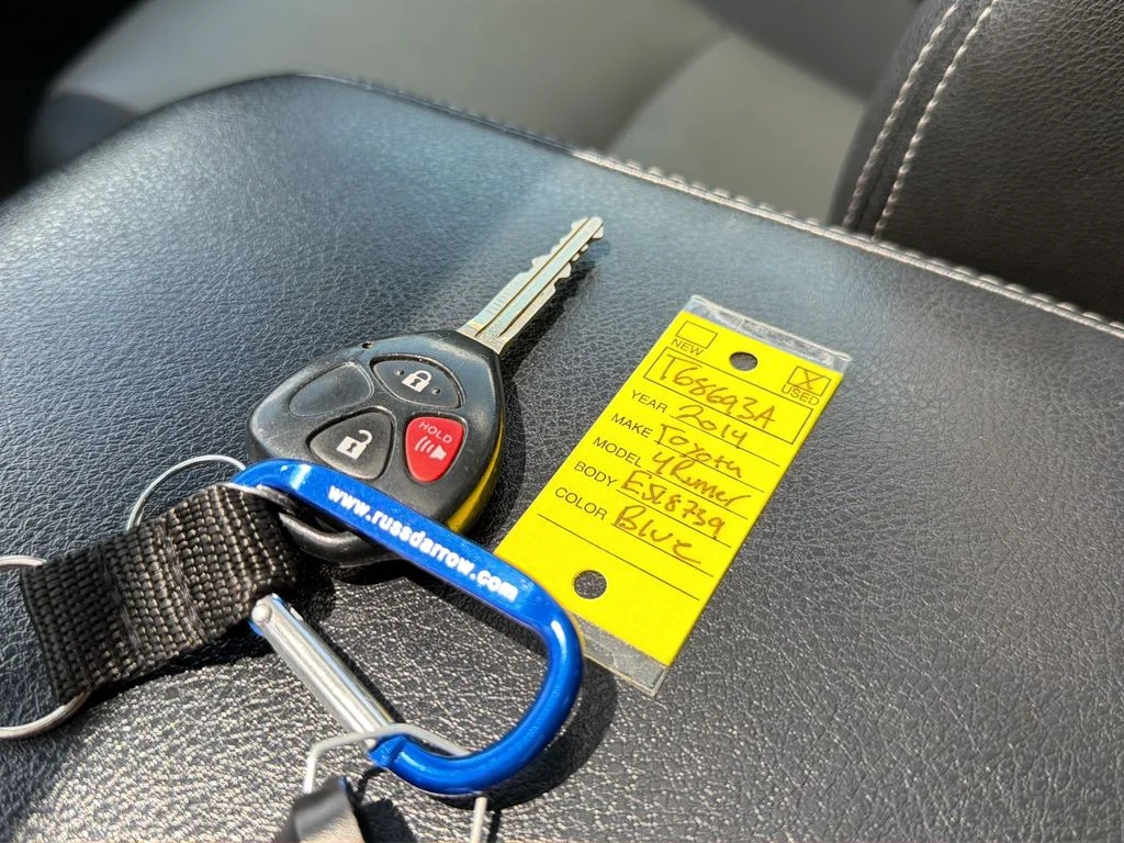 Used 2014 Blue Toyota SR5 Premium image 10