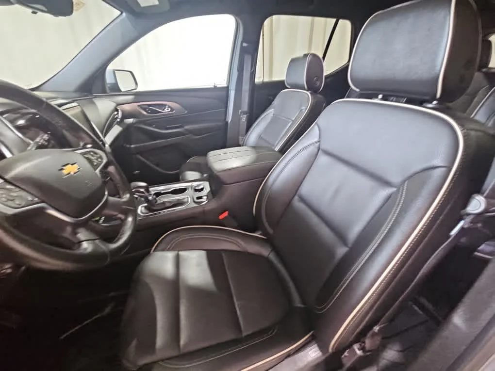Used 2023 Sterling Gray Metallic Chevrolet Premier image 7