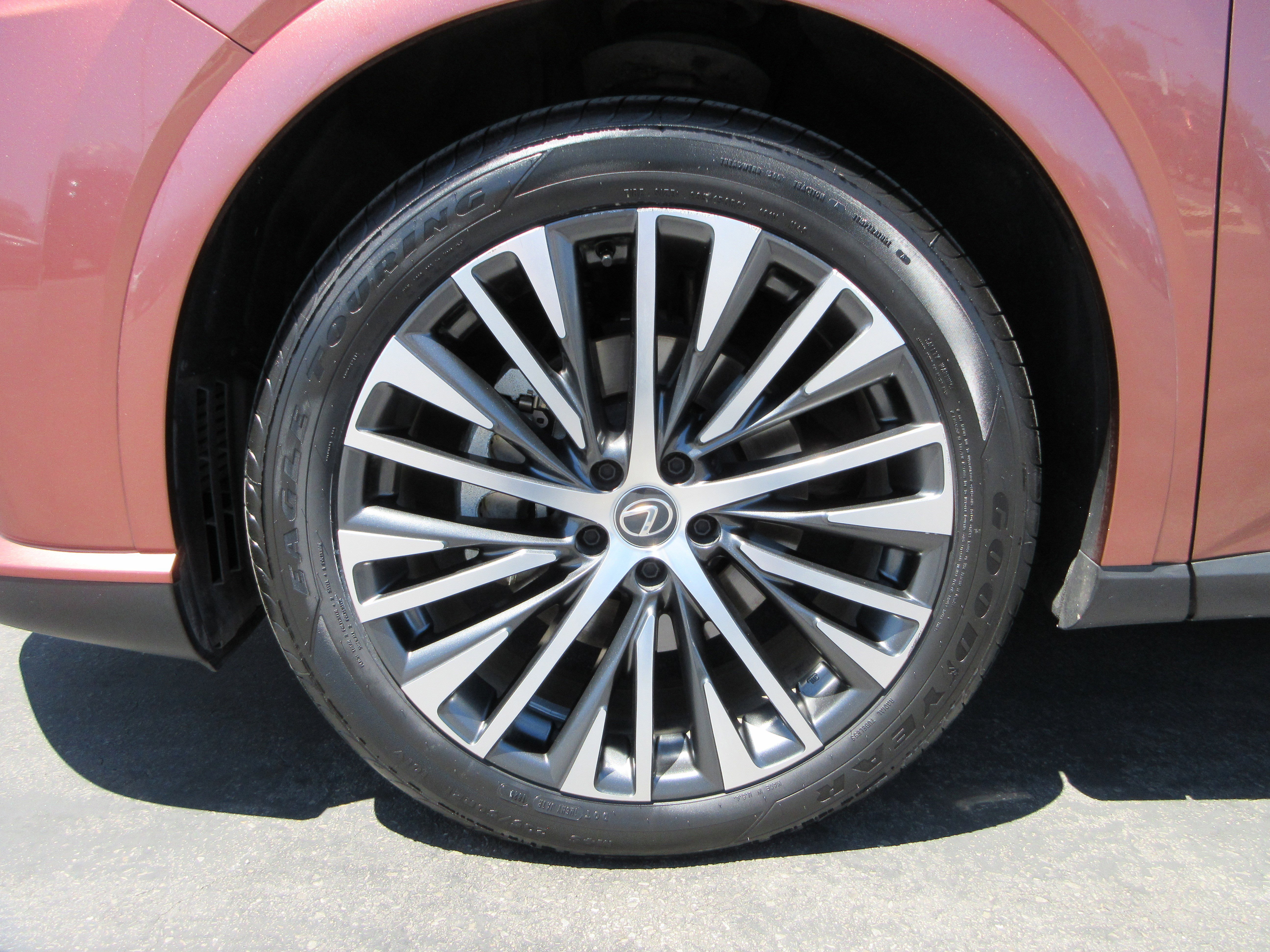 Used 2023 Copper Crest Lexus 350h Premium Plus image 50