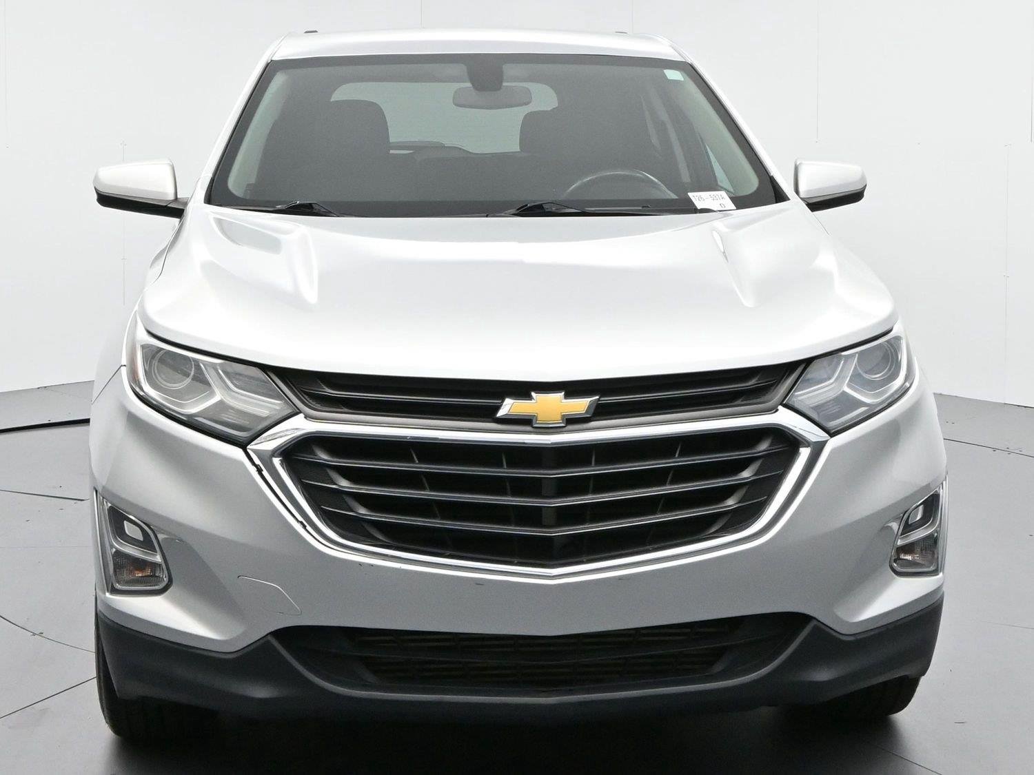 Used 2018 Silver Ice Metallic Chevrolet LT image 2