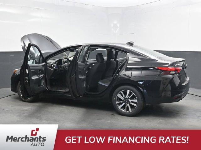 2025 Nissan Versa Sedan SV - Photo 41