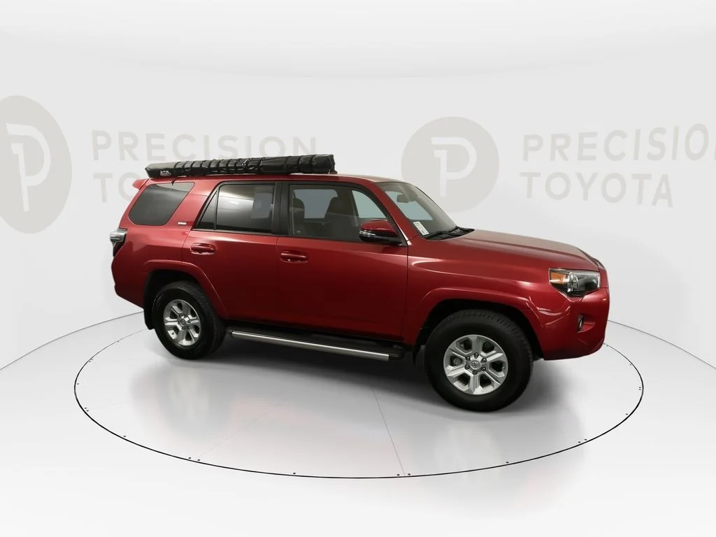 Used 2016 Barcelona Red Metallic Toyota SR5 Premium image 2