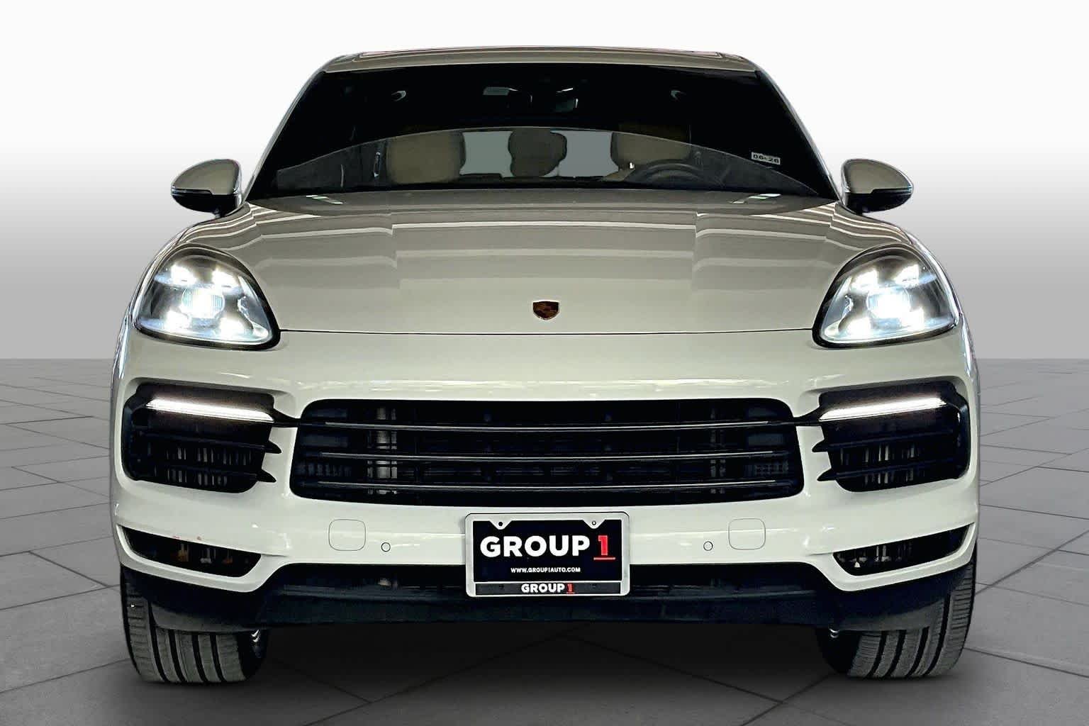 Used 2022 Carrara White Metallic Porsche E-Hybrid image 7