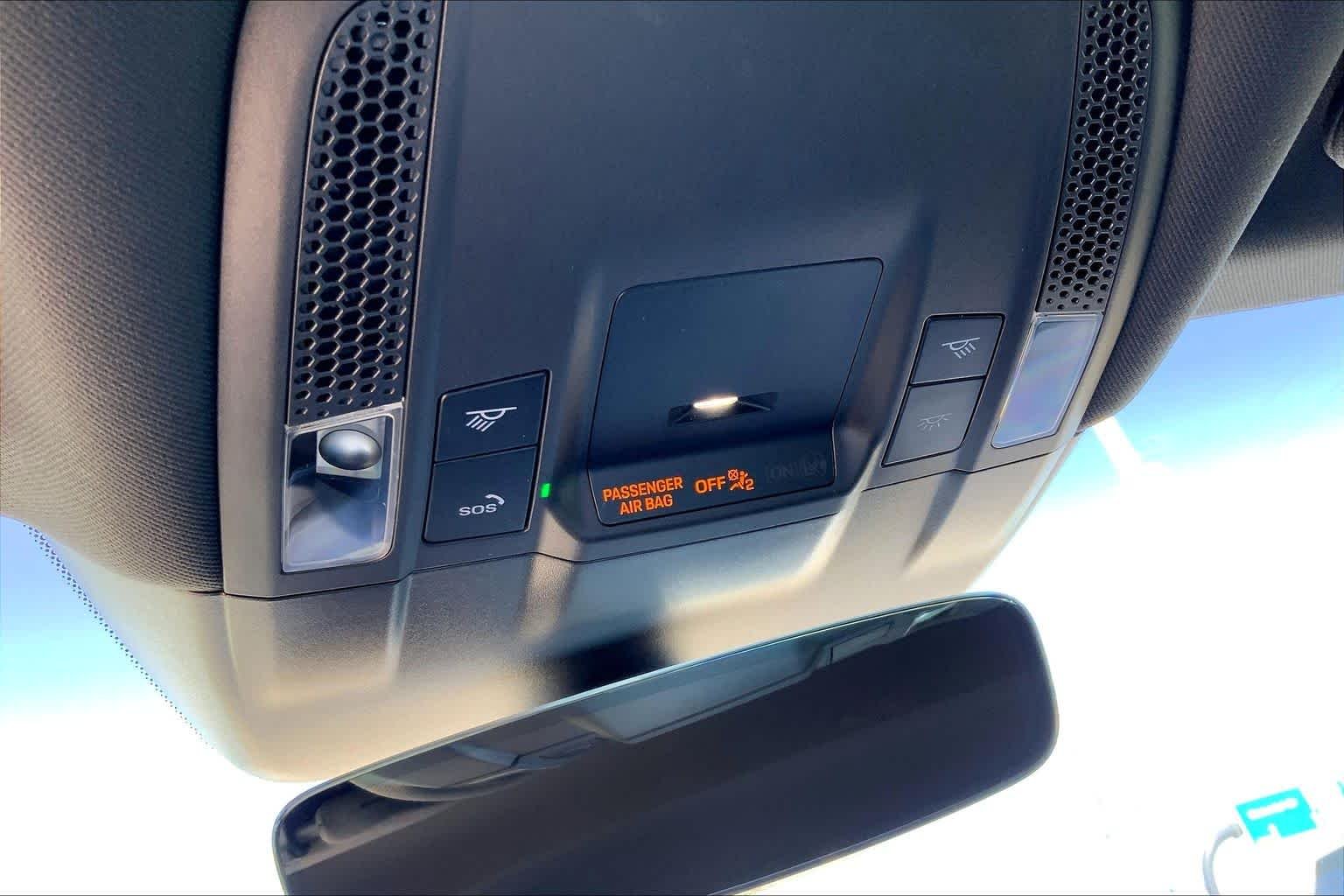 Used 2022 Black Porsche  image 29