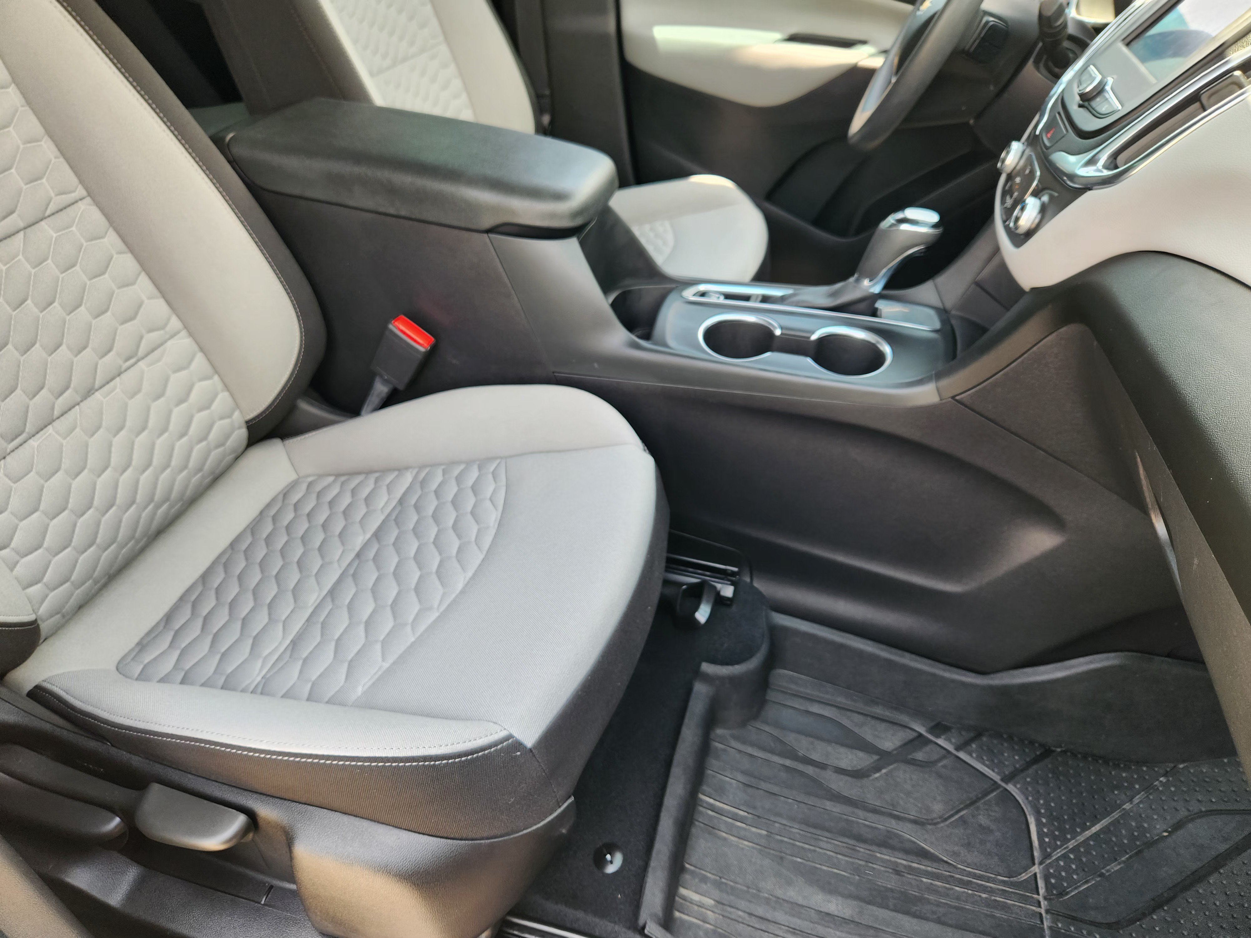 Used 2021 SILVER ICE METALLIC Chevrolet LS image 14