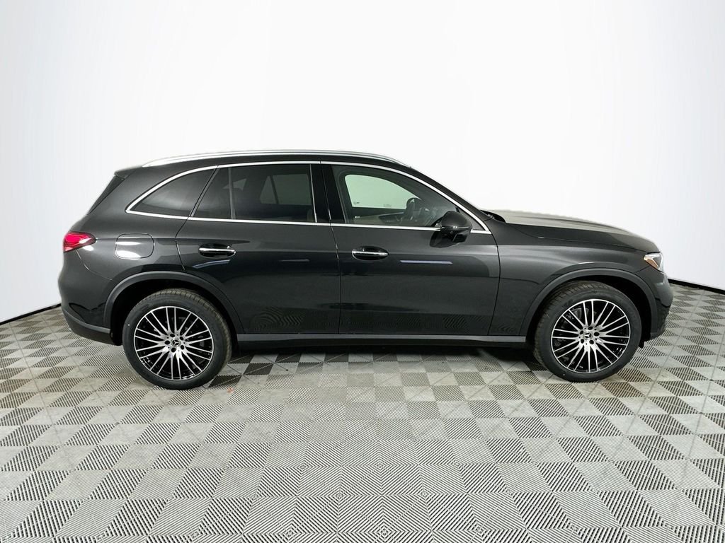 New 2026 Graphite Grey Metallic Mercedes-Benz GLC 300 image 8