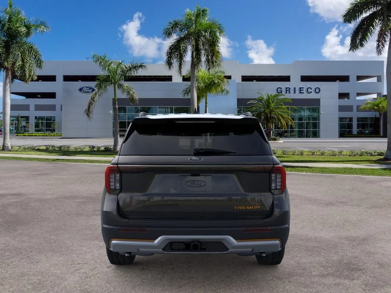 New 2026 Agate Black Metallic Ford Tremor® image 27