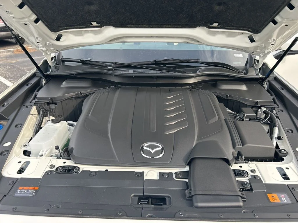 New 2026 Rhodium White Premium Mazda 3.3 Turbo Preferred image 11