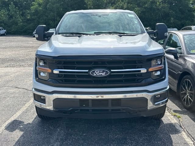 Used 2025 White Ford XLT image 2