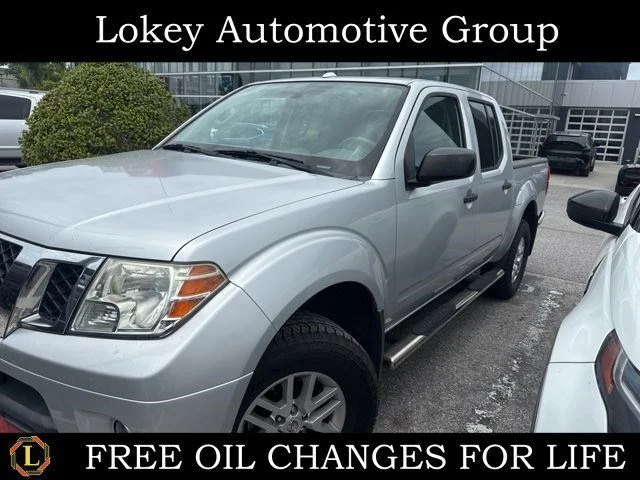 2016 Nissan Frontier 4.0 SV Crew Cab 4X2 AT SWB's photo