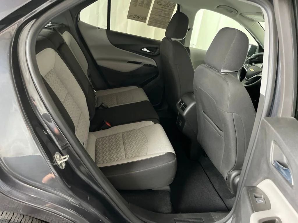 Used 2022 Gray Chevrolet LS image 21