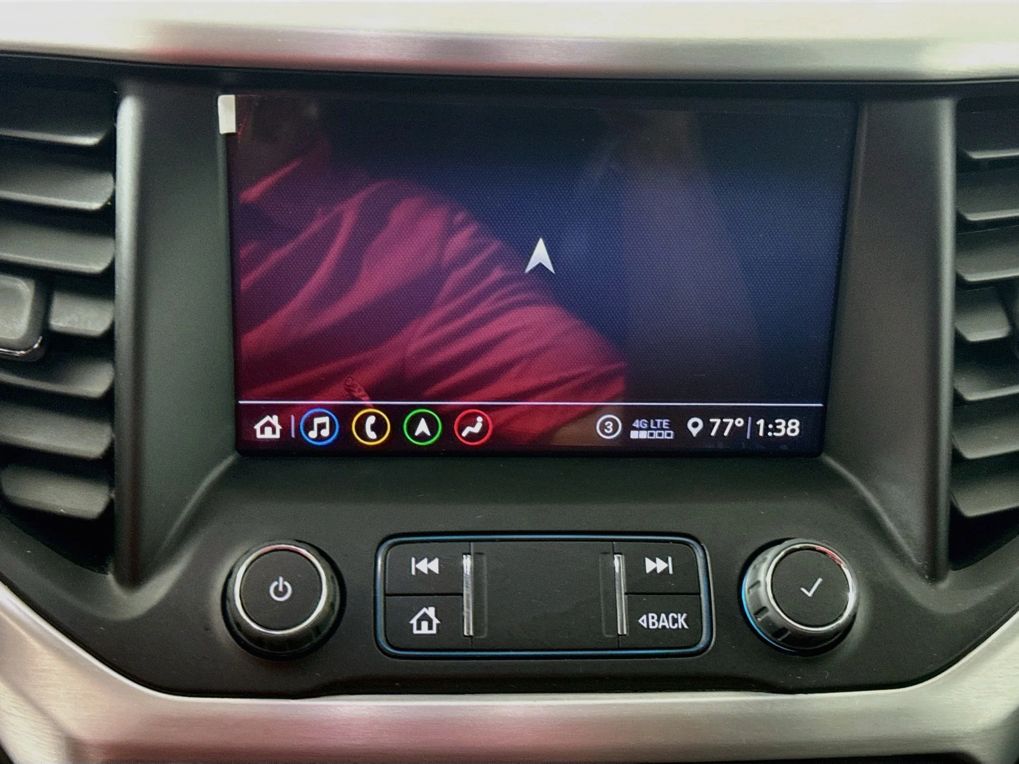 Used 2020 Dark Sky Metallic GMC SLT image 13