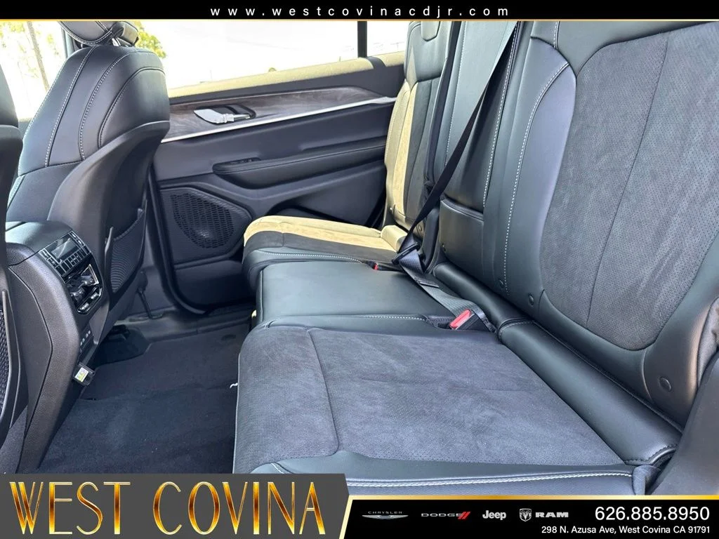 New 2026 Bright White Clearcoat Jeep Altitude image 31