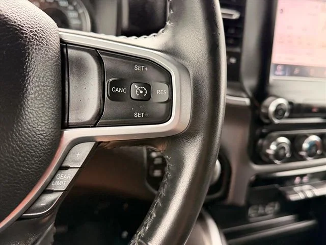 Used 2022 Silver Ram Big Horn/Lone Star image 18