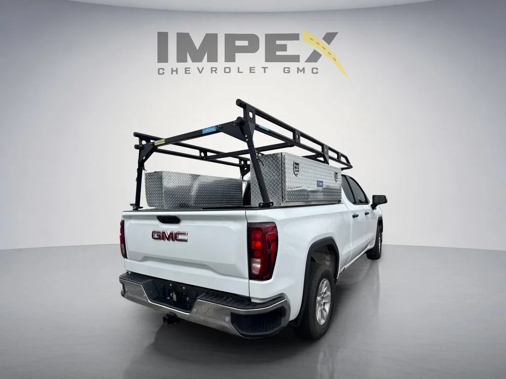 Used 2024 Summit White GMC Pro image 5
