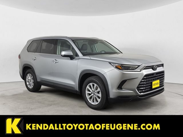 Used 2025 Silver Toyota XLE image 7