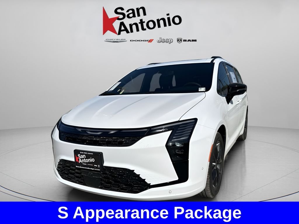 New 2027 Bright White Clear-Coat Exterior Paint Chrysler Limited image 6