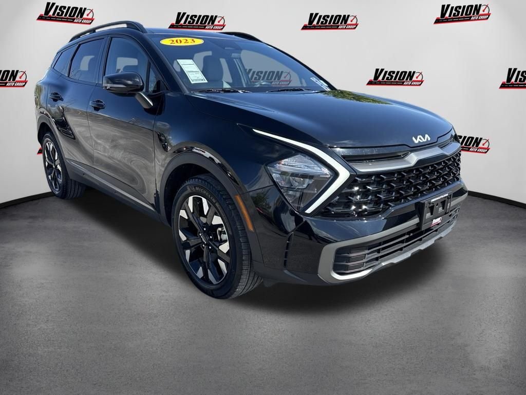 Used 2023 Black Kia X-Line image 3