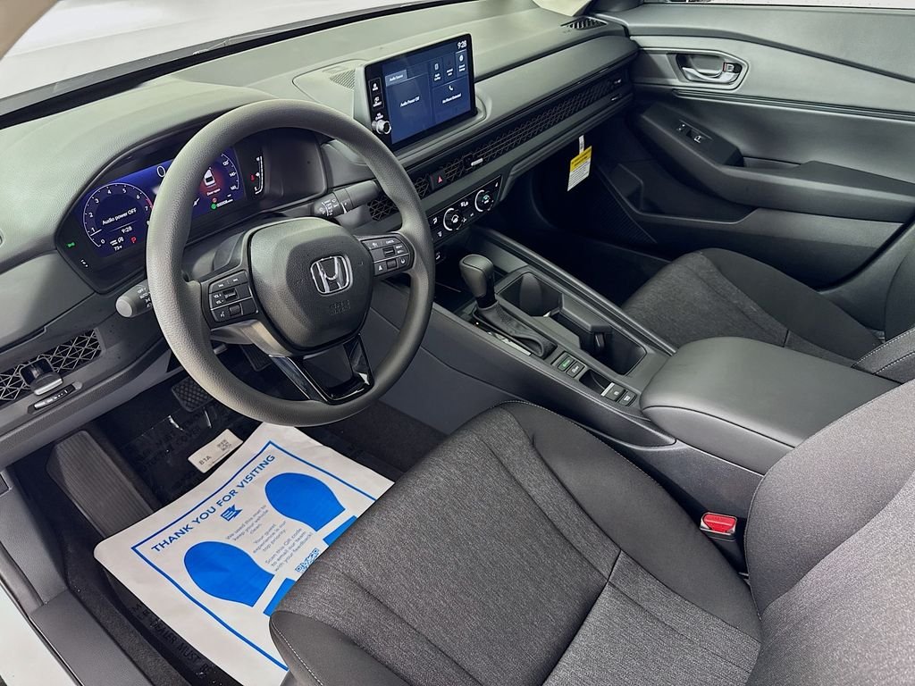 New 2026 Platinum White Pearl Honda SE image 15