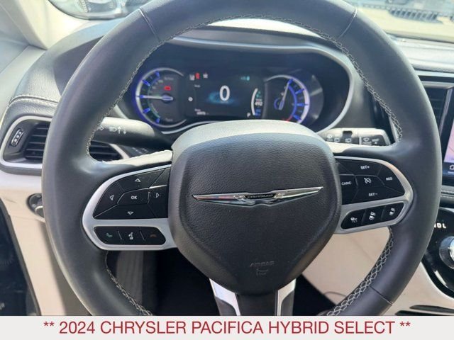 Used 2024 Black Chrysler Select image 15