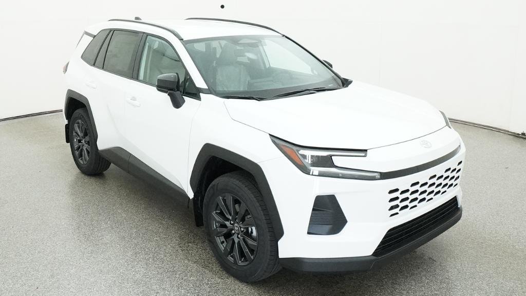 New 2026 Ice Cap Toyota XLE Premium image 15