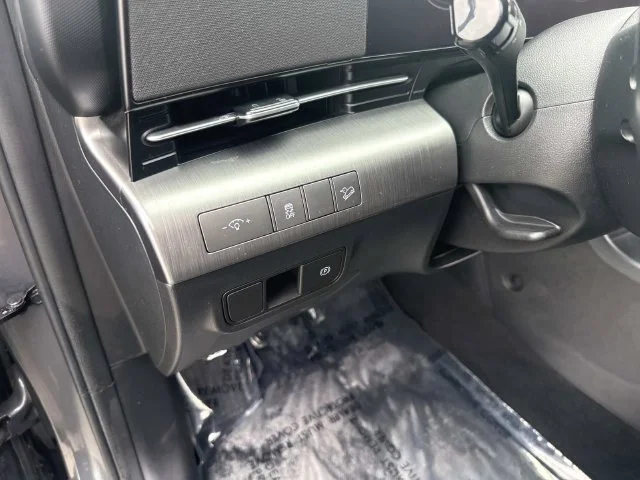 2024 Hyundai Kona SEL - Photo 19