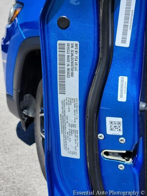 Certified Used 2025 Blue Jeep Limited image 28